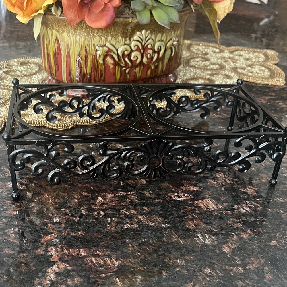 Elegant Black Pet Feeder Stand WITHOUT Bowls - Picture 3 of 10
